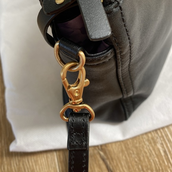 Lo&Sons Pearl Crossbody Bag - Picture 7 of 16